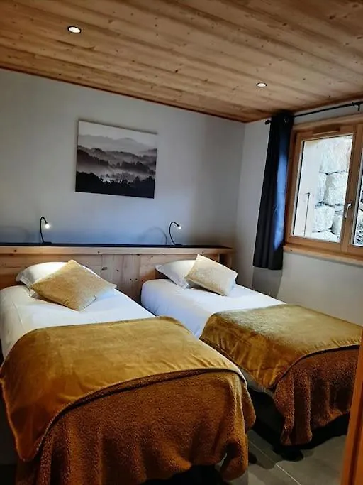 Chalet La Ferme D'Aime, Neuf, 15 Personnes Entremont